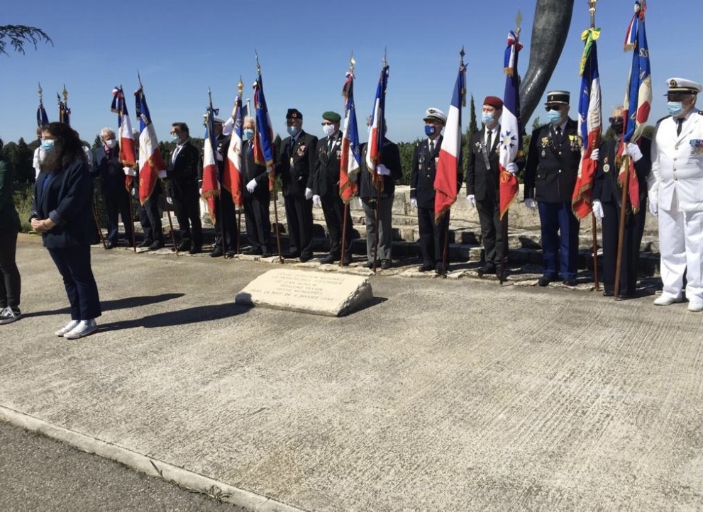 Les porte-drapeaux